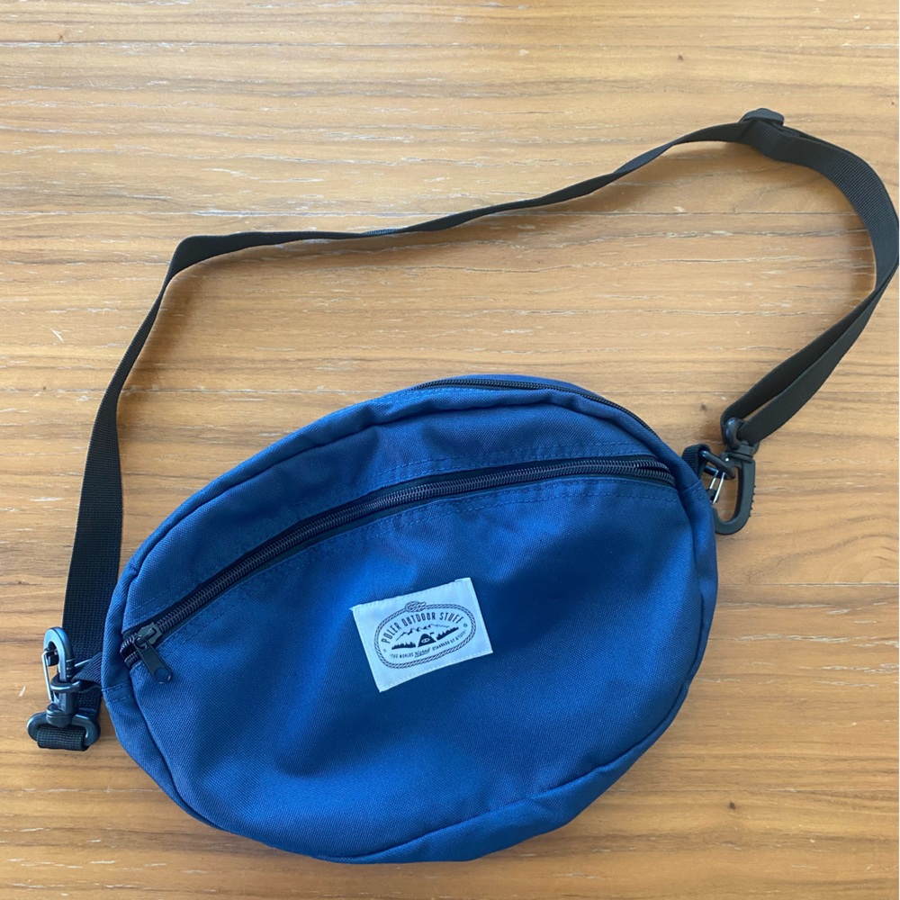 Poler outdoor stuff shoulder bag